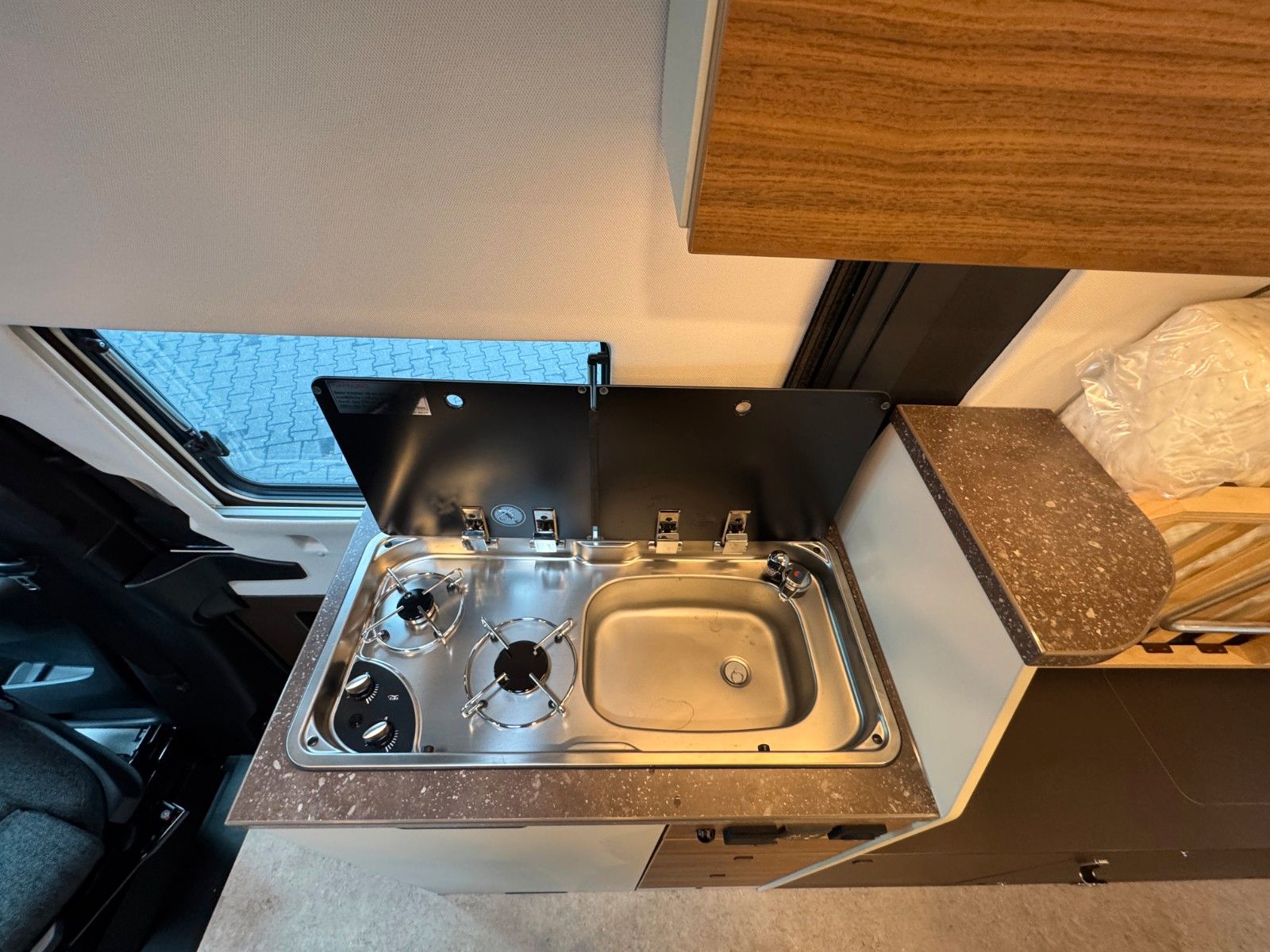 Fahrzeugabbildung Bürstner Habiton HMX 4x4 Schlafdach SIE SPAREN € 8.008,-!