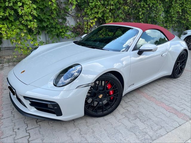 Porsche 992
