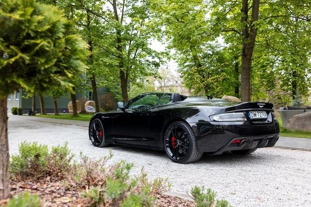 Aston Martin DBS Volante 6.0 Touchtronic -