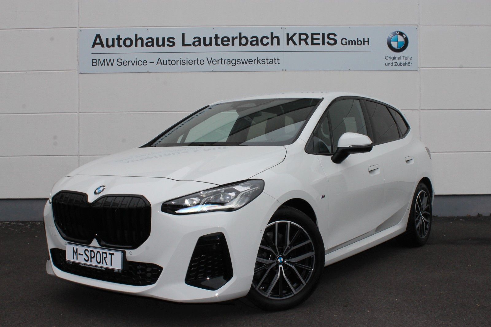 BMW 220i AT M-Sport NAVI, ad. LED, KAM, PDC, LM 18"