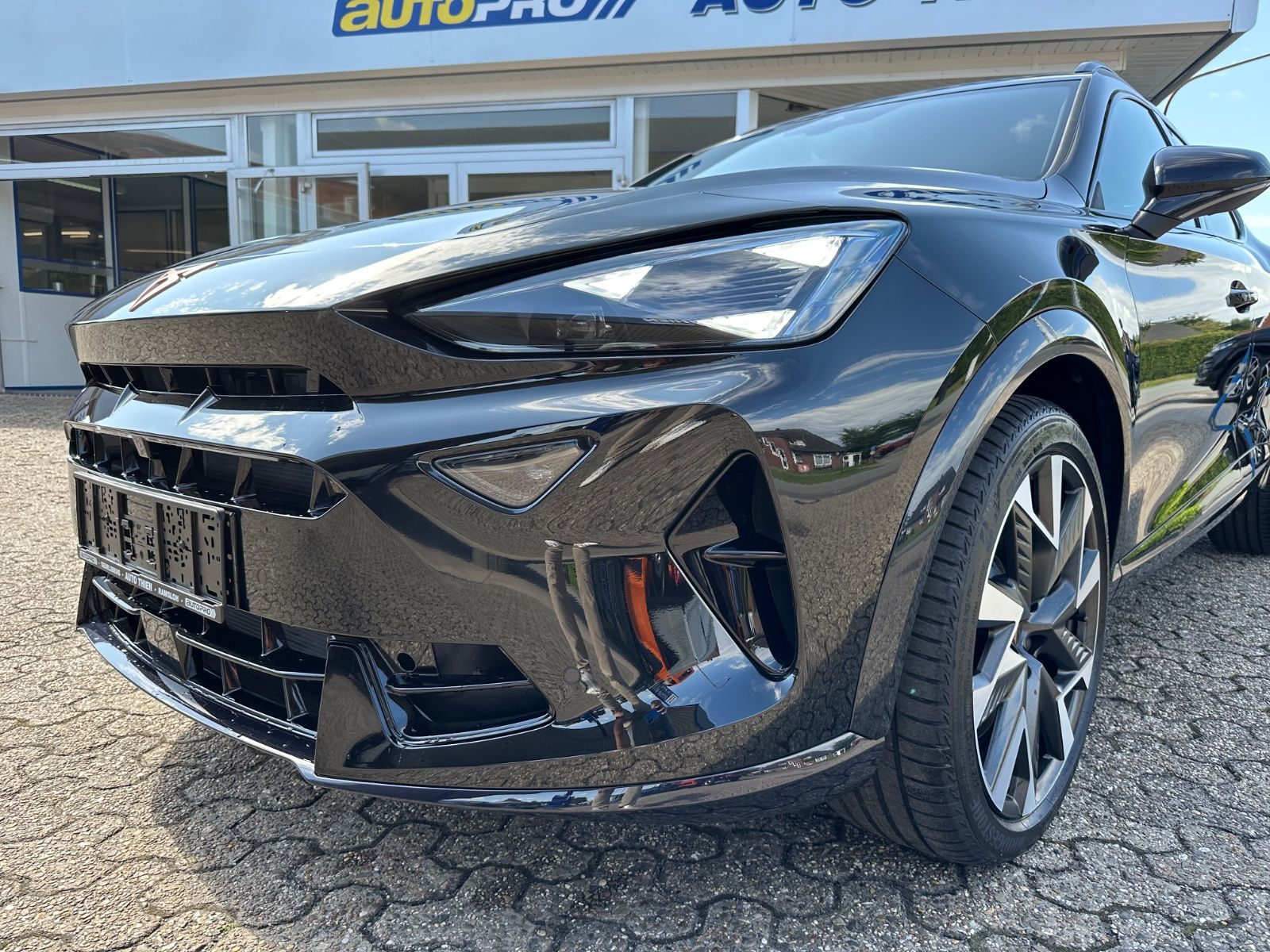 Fahrzeugabbildung CUPRA Formentor VZ 2.0 TSI 4Drive ACC/AHK/CarPlay