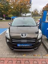Peugeot 3008 2.0 hdi Hybrid4 - Peugeot 3008 Hybrid (Diesel/Elektro)