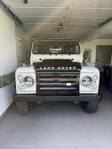 Land Rover Defender 90 Td4 Station Wagon Ice Ice - Land Rover Defender Gebrauchtwagen in Mülheim (Ruhr)