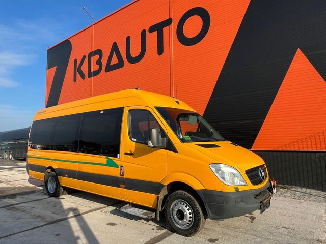 Mercedes-Benz Sprinter 515 CDI 19 SEATS / WHEELCHAIR RAMP