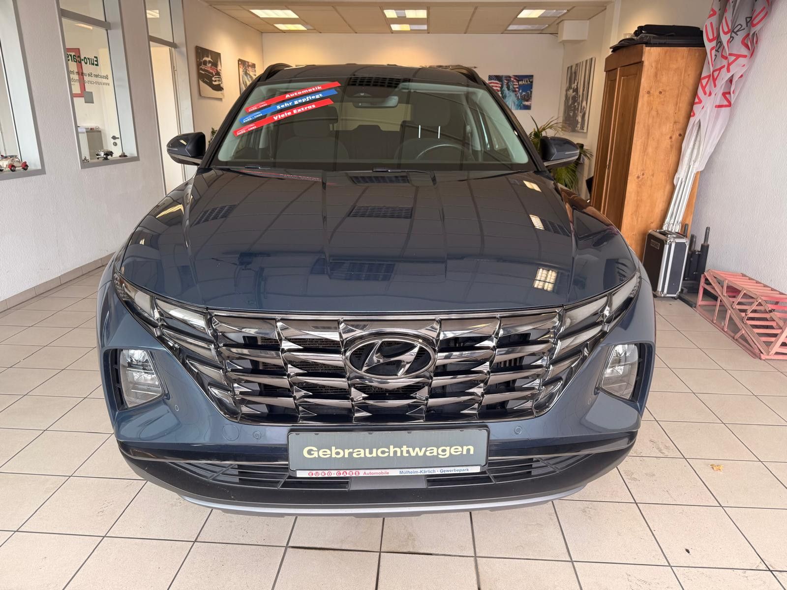 Fahrzeugabbildung Hyundai Tucson Trend Plug-In Hybrid 4WD/1.HAND/NAVI/LED