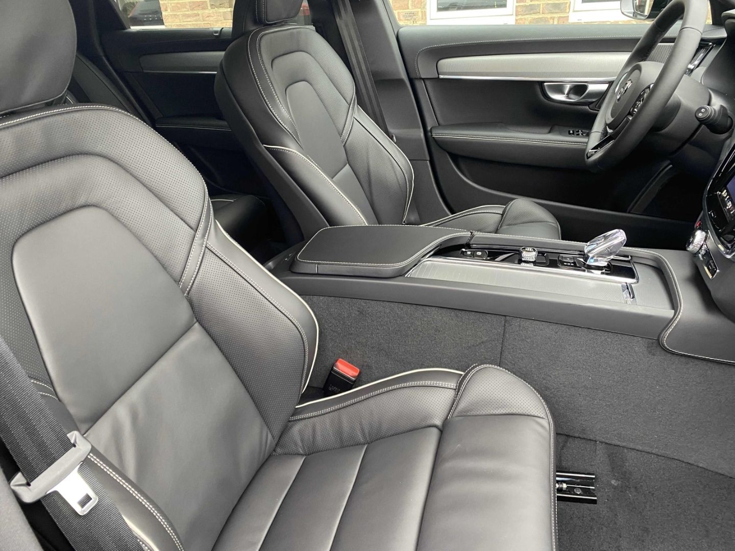 Volvo V90 Cross Country B4 Plus Bright AHK AWD Standh. foto 10