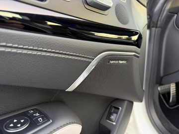 Mercedes-Benz SL 400 2LOOK Edition AMG|Massage|Panorama|Logic7