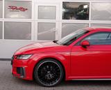 Audi TT 2.0 TFSI *EXCLUSIVE *S LINE SPORT PLUS* - rote Audi TT