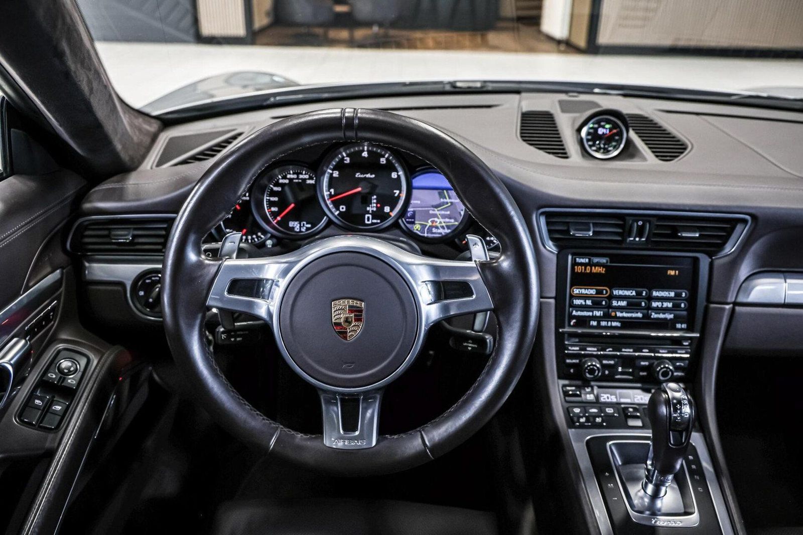 Porsche 991 3.8 Turbo Approved t/m 05-06-2027 foto 33