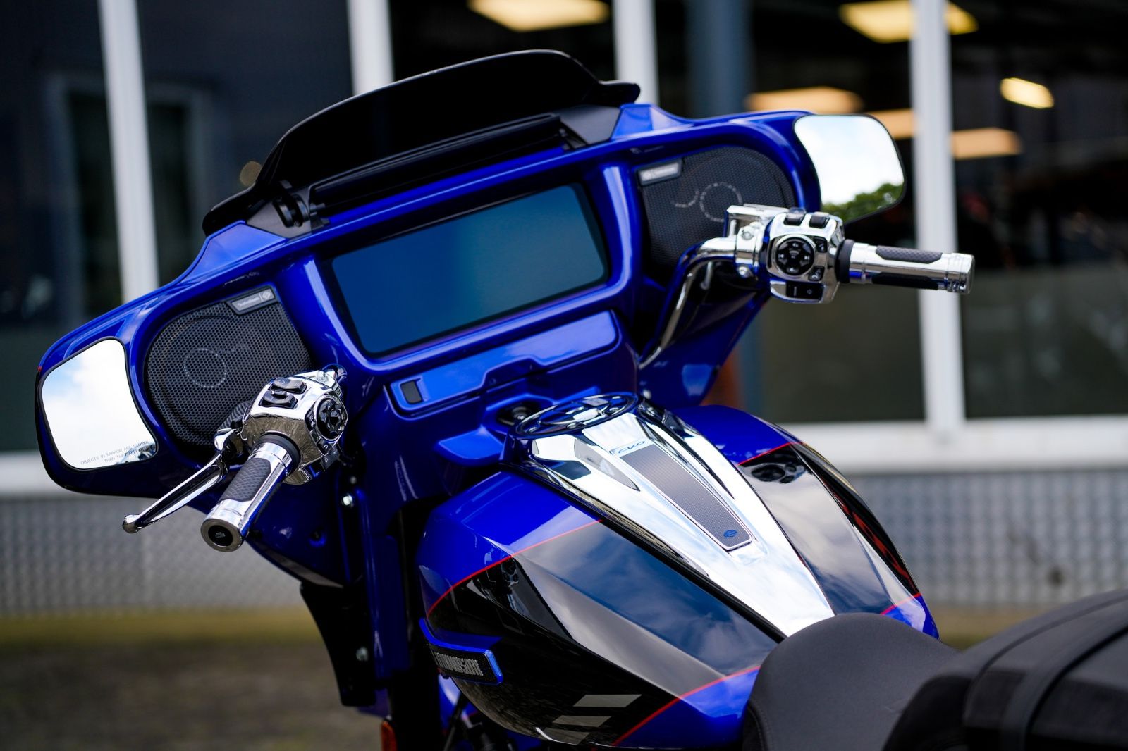 Fahrzeugabbildung Harley-Davidson CVO Street Glide  FLHXSE 121 CUI MY25