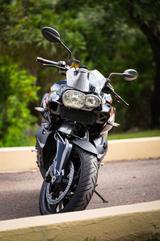 BMW K1300r - BMW NAKED BIKE