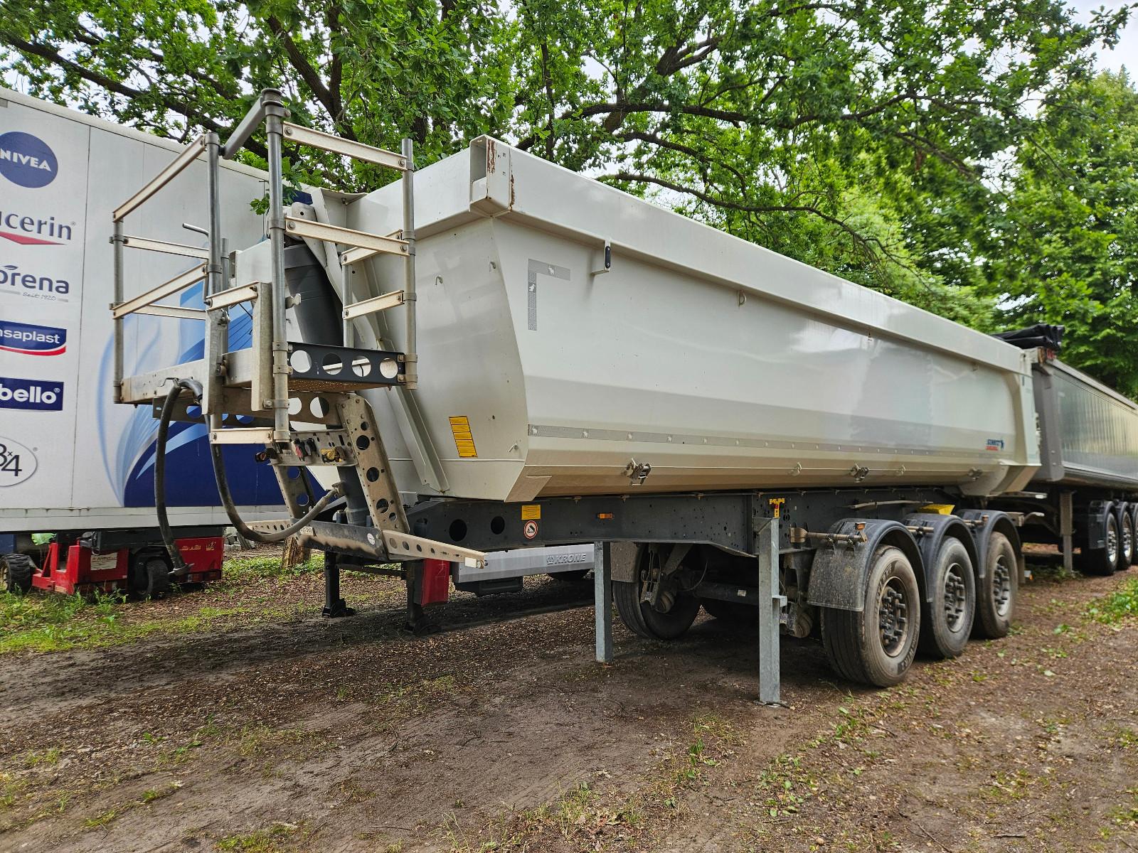 Schmitz Cargobull SKI 24 SL 7,2 Stahl 24cbm Scheibe