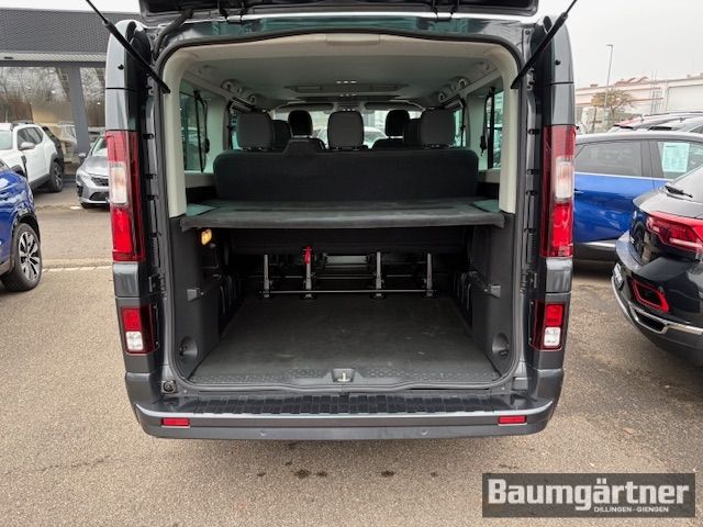 Fahrzeugabbildung Renault Trafic Grand Combi Evolution dCi 150 EDC 8-Sitze