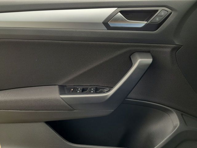 T-ROC 1.5TSI Aut. Life AHK Navi Climatronic
