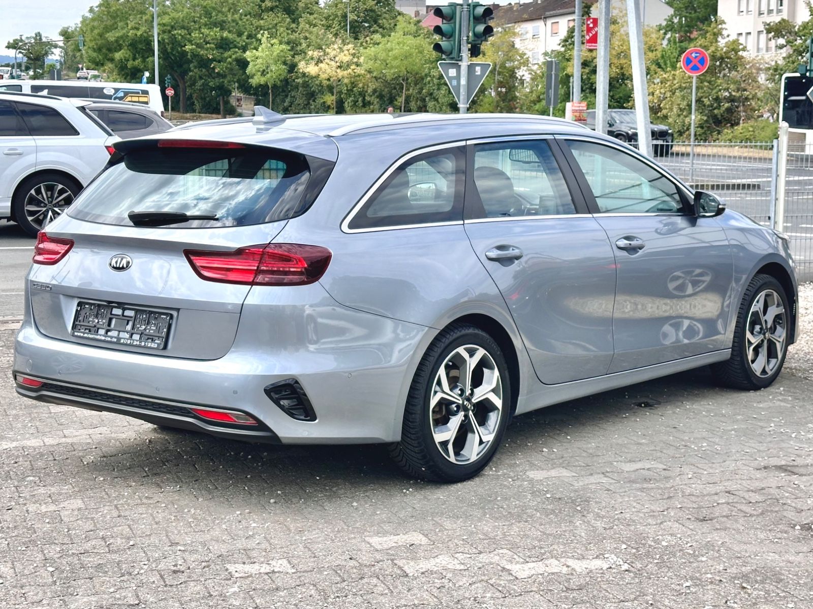 Fahrzeugabbildung Kia cee'd SPORTSWAGON SPIRIT*MOD.2019+AHK*