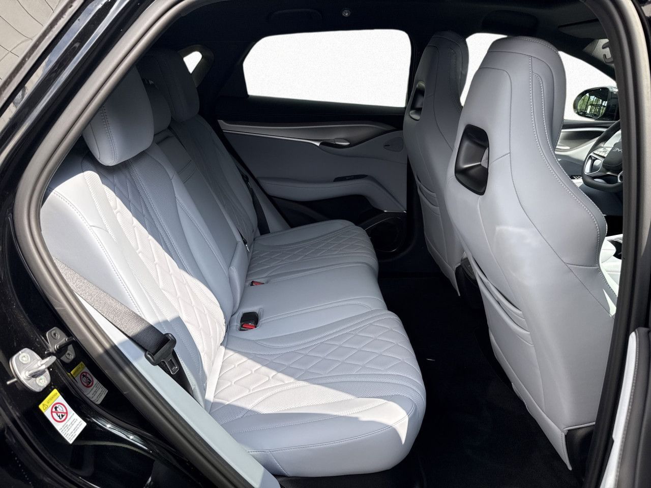 BYD SEALION 7