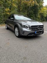 Mercedes-Benz GLA 200 - Urban - Night Edition  - Mercedes GLA-Klasse in Frankfurt
