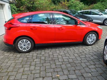 Ford Focus - 11