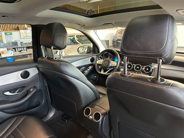MYAUTOCENTER – Gebraucht- und Jahreswagen mit Werkstattservice in Pfaffenhofen Mercedes-Benz GLC 300 de *AMG*4Matic*Keyles*LED*Kamera*