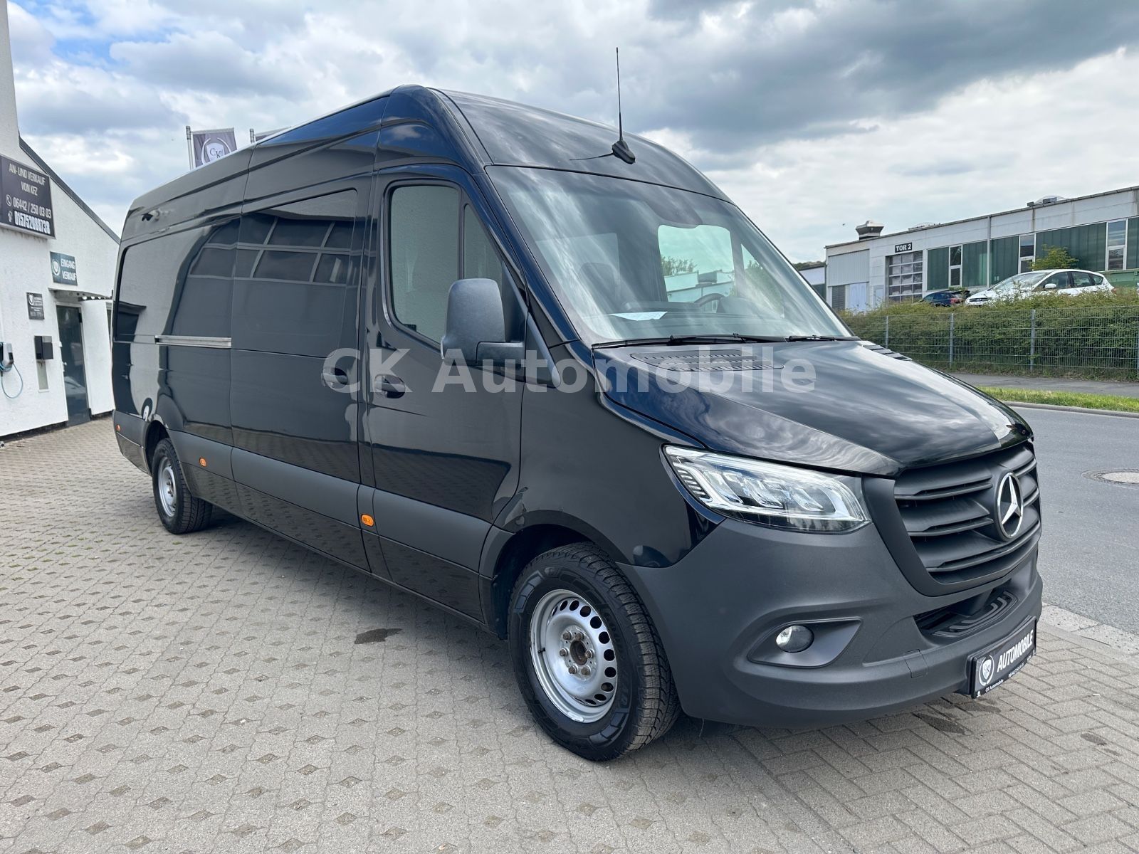Fahrzeugabbildung Mercedes-Benz Sprinter III Kasten 316 Mixto Maxi/5 Sitze/LED