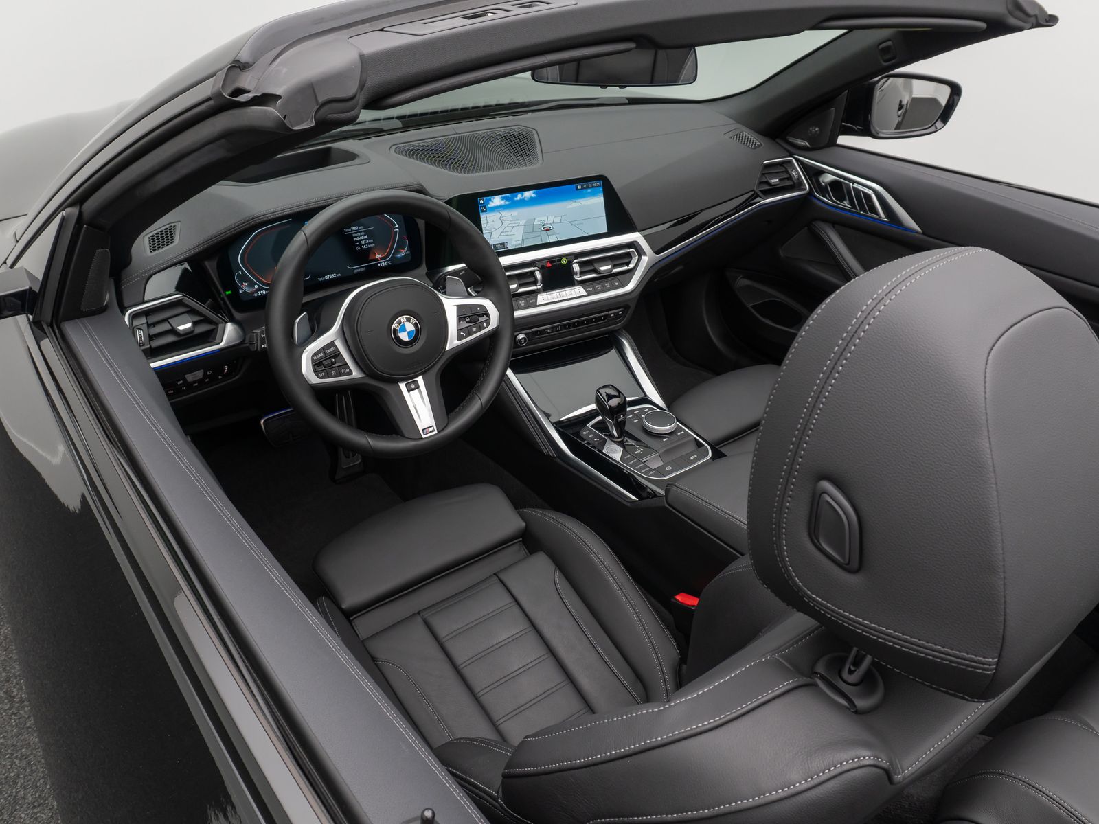 Fahrzeugabbildung BMW M440i xD 360° H/K Komfort HUD DAB Leder 19Zoll