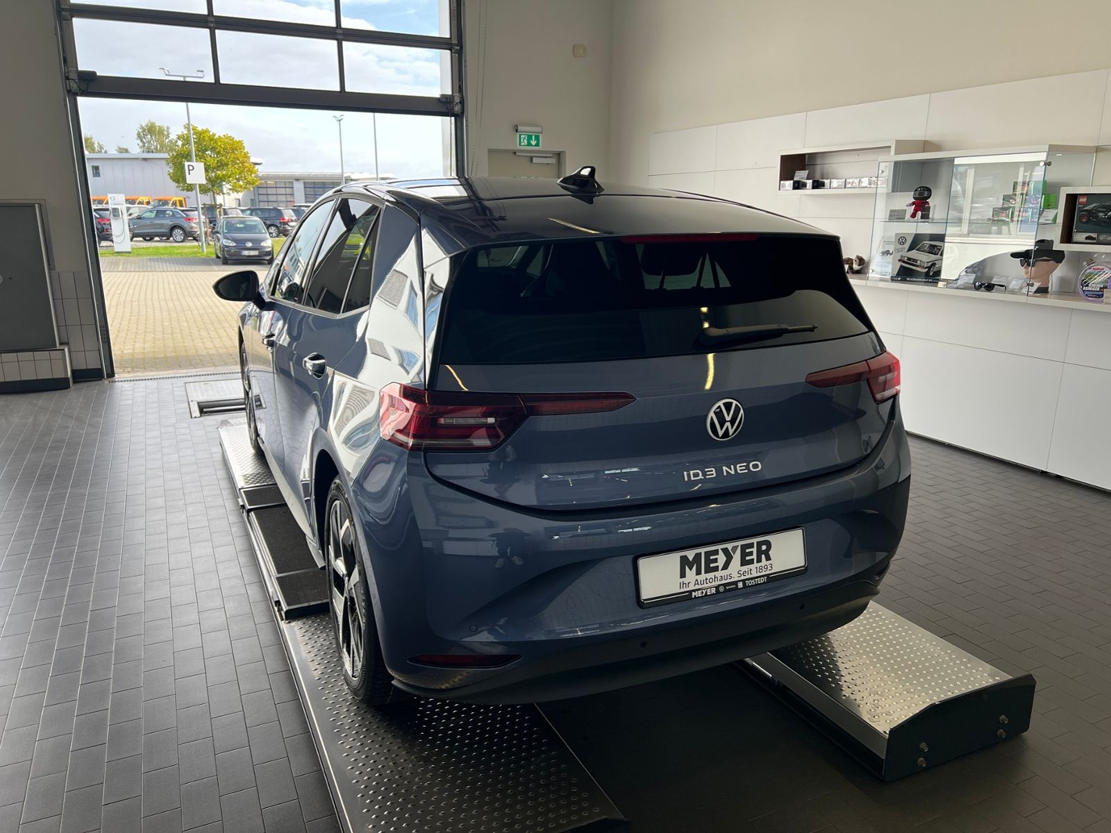 Fahrzeugabbildung Volkswagen ID.3 NEO Style 58 kWh *Wärmepumpe, Navi, Kamera*