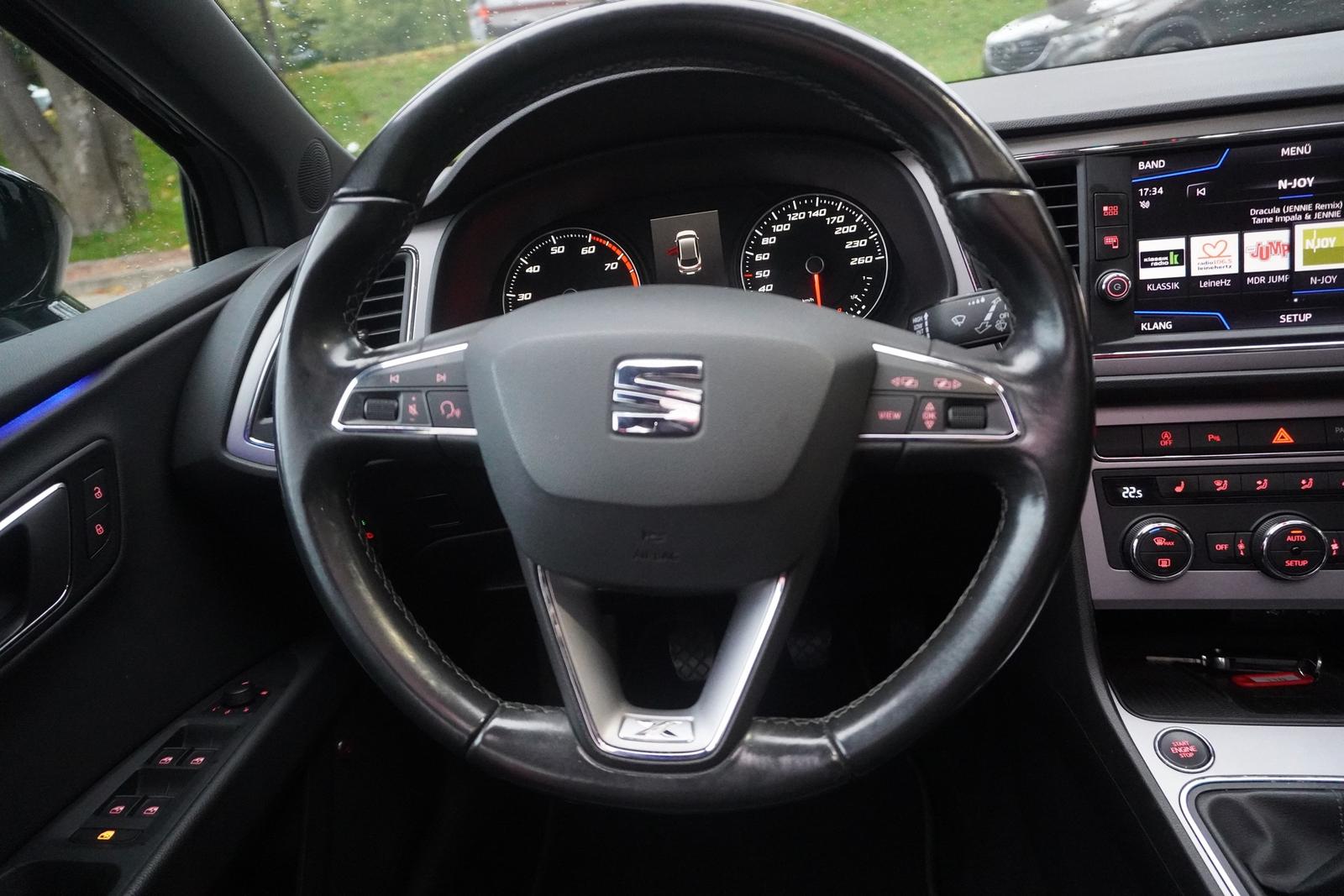 Seat Leon ST 1.5 Xcellence LED Navi Panorama Tempomat