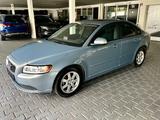 Volvo S40 2.0 Kinetic*NAVI*SCHIEBEDACH*PDC*1 HAND* - Volvo aus 2010