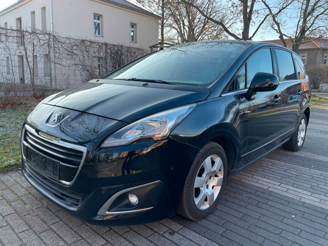 Peugeot 5008 2.0 Family HDi FAP 150