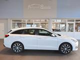 Hyundai i30 cw Premium Aut.*Panorama*AHK*ACC*LED*NAV*KAM - Hyundai i30 Gebrauchtwagen in Bremen