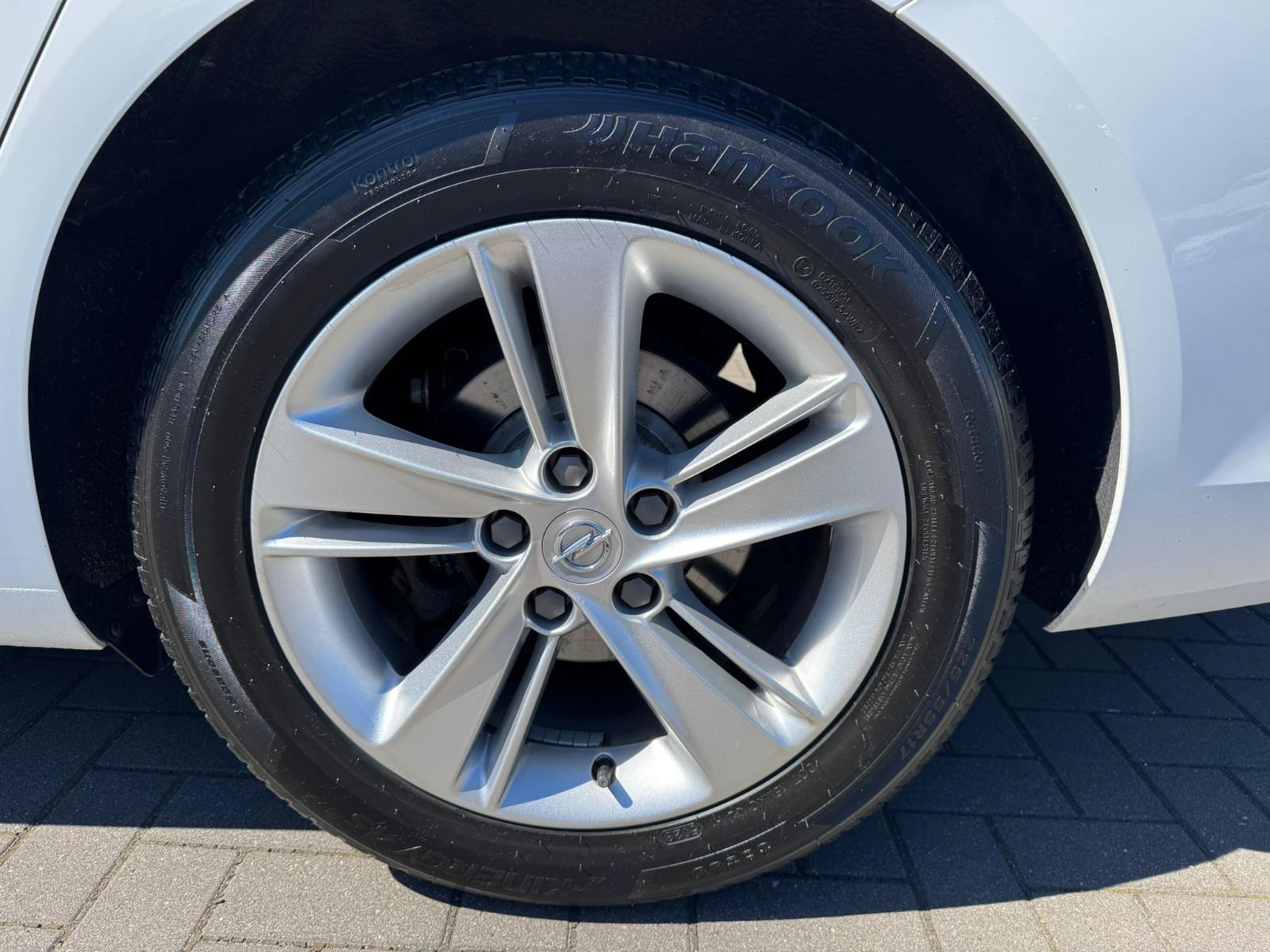 Opel Insignia B Sports Tourer Business AUTOMATIK*LED