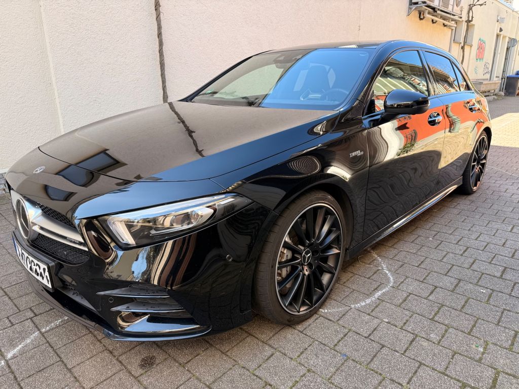 Image of Mercedes-Benz A 35 AMG