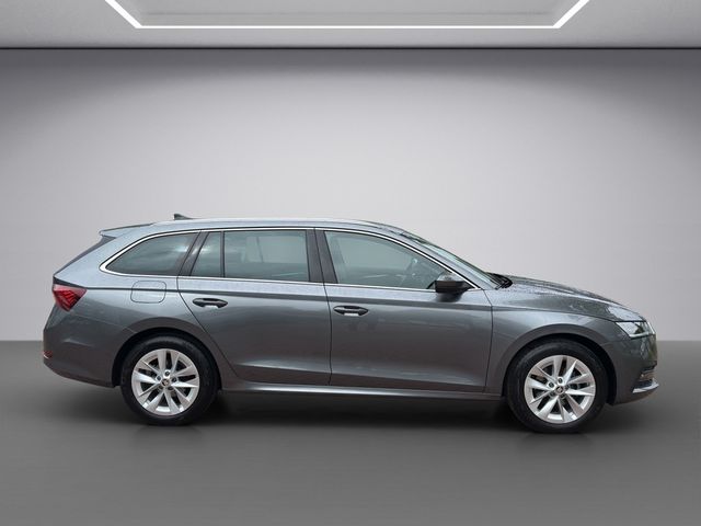 Octavia Combi 2.0 TDI DPF Style DSG ACC HUD LED