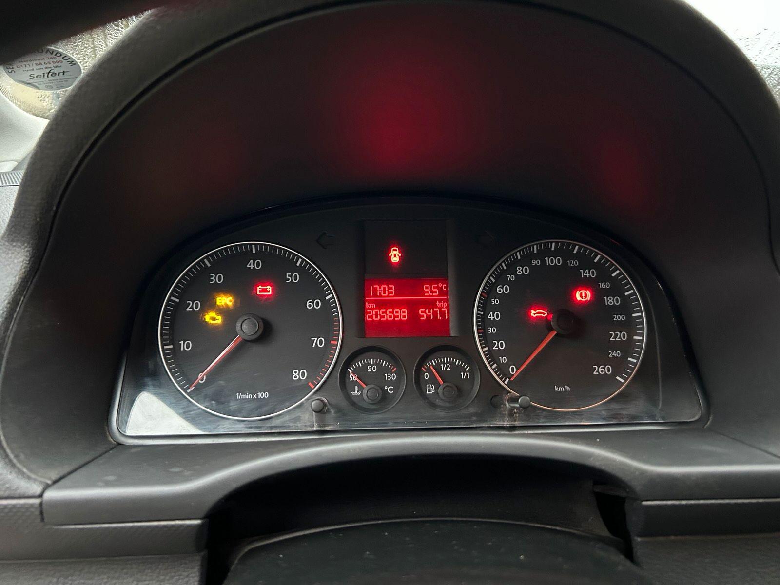 Volkswagen Caddy 2009 — photo 14