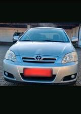 Toyota Corolla  verso - gebrauchte Toyota Corolla Verso aus dem Jahr 2005