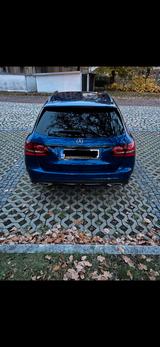 Mercedes-Benz C 300 d T Autom. - - Mercedes-Benz C 300 mit Diesel-Antrieb: Winterreifen, Kombi