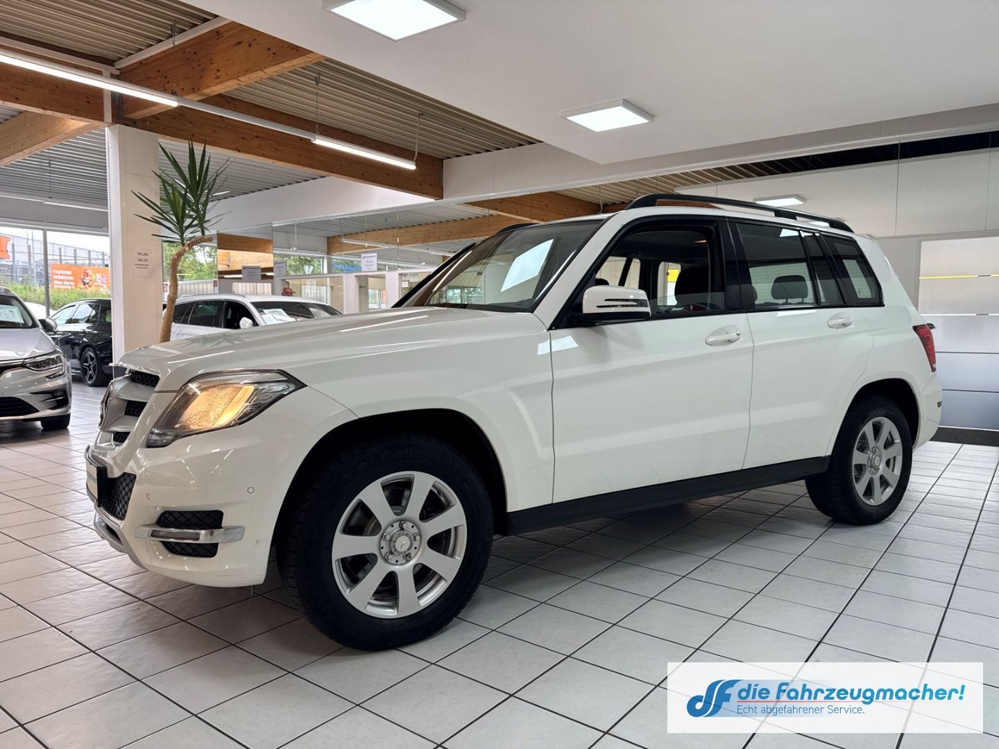 Fahrzeugabbildung Mercedes-Benz GLK 220 CDI BlueEfficiency 4Matic  Klima e-Sitze