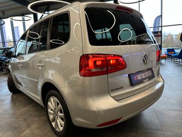 Volkswagen Touran Highline DSG *PANO*SHZ*NAVI*PDC*TEMPOMAT*