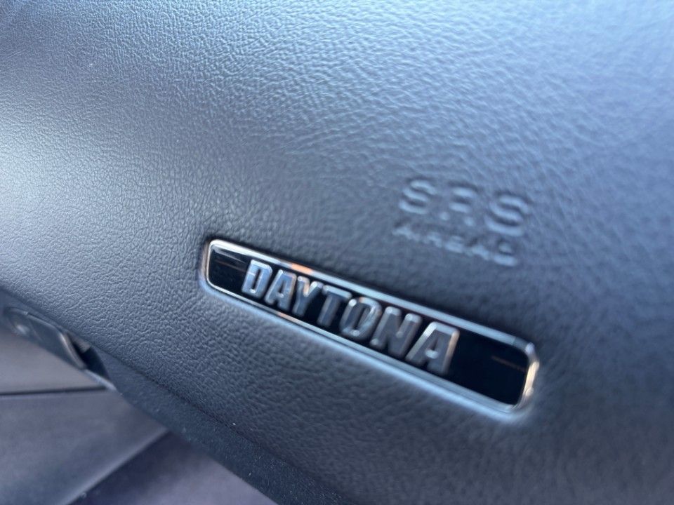 Fahrzeugabbildung Dodge Charger 5.7 V8 HEMI DAYTONA ACC el. GHSD