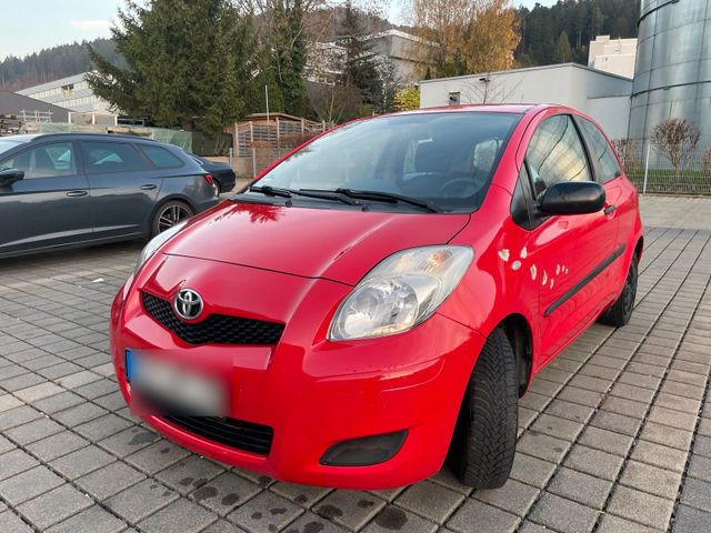 Toyota Yaris NEU TÜV sher sparsam