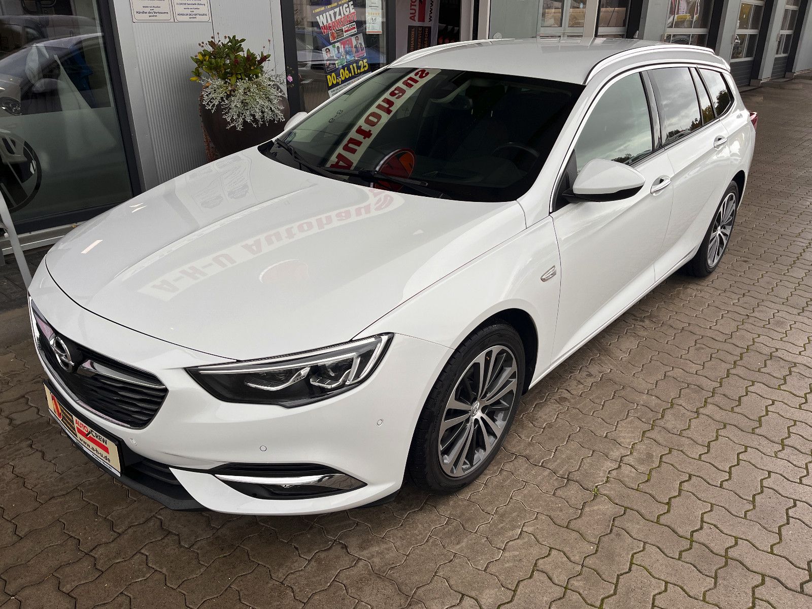 Fahrzeugabbildung Opel Insignia B Sports Tourer Business Innovation