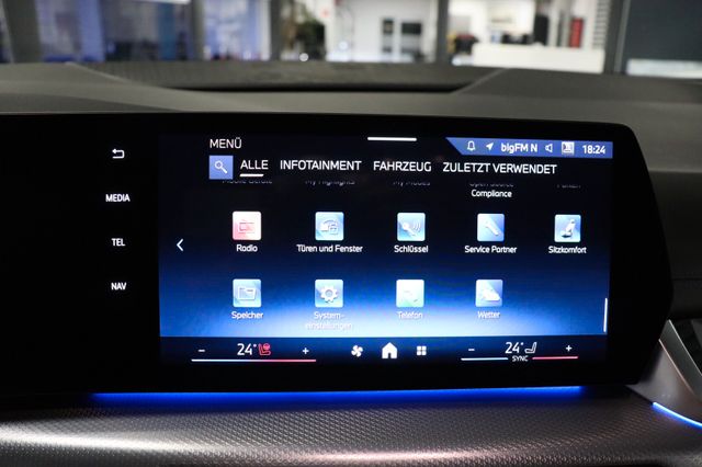 Fahrzeugabbildung BMW 218d Active Tourer M Sportpaket|1HAND|WIDESCREEN