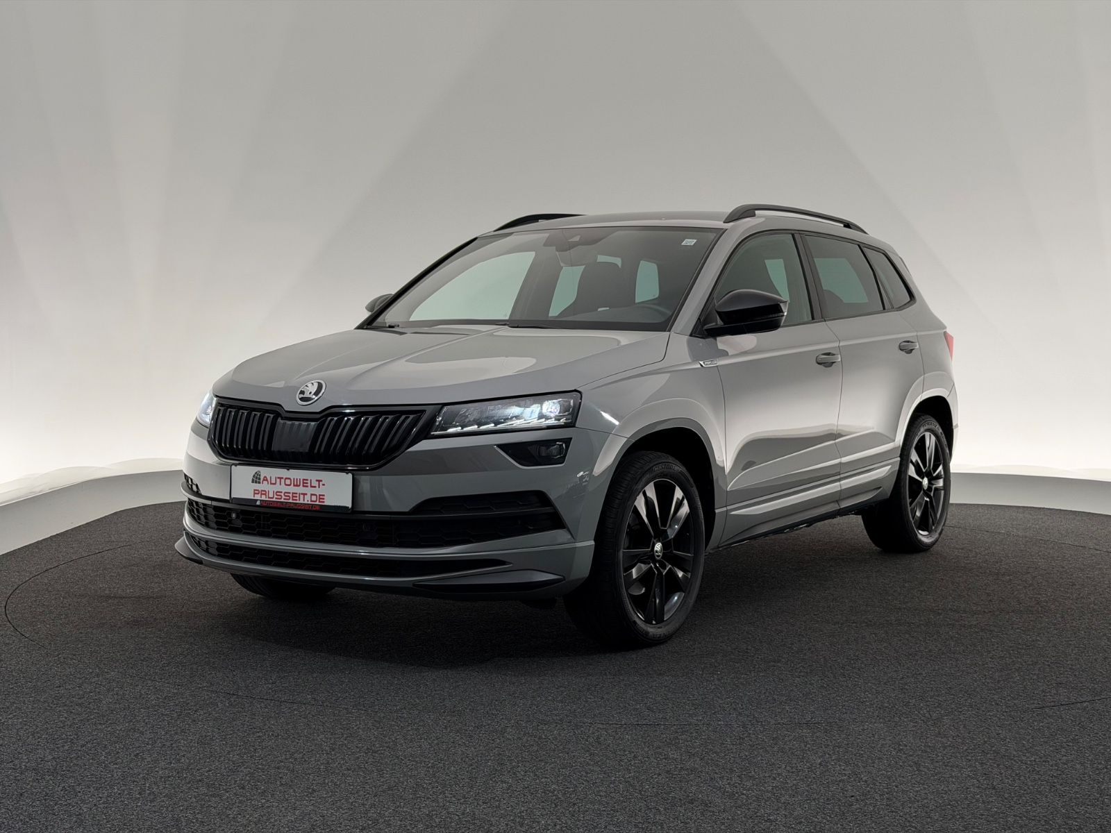 Skoda Karoq 2.0 TDI 4x4*SPORTLINE*LED-R.KAM-LHZ-APPLE imagem 3