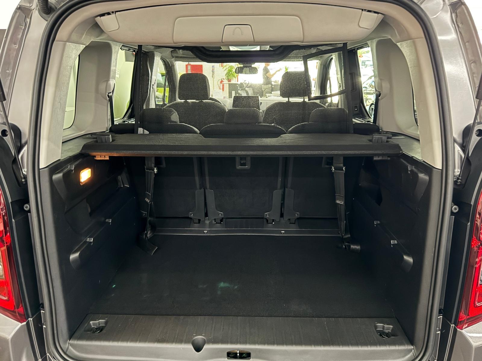 Toyota Proace City Verso L1 Executive AUT. AHK/KAMERA