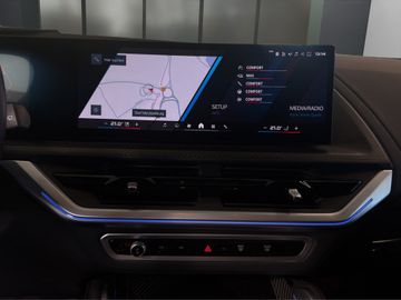 BMW XM - 11