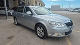 Skoda Octavia 1.6 TDI CR F.AP. Wagon Ambition - Skoda Octavia aus 2012 mit Diesel-Antrieb: Kombi, 1.6