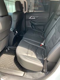 Bild 13 Isuzu D-Max Double Cab LSE AT 4WD 1/2 Jahreswagen