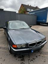 BMW 728i e38 - BMW 728: 728i E38