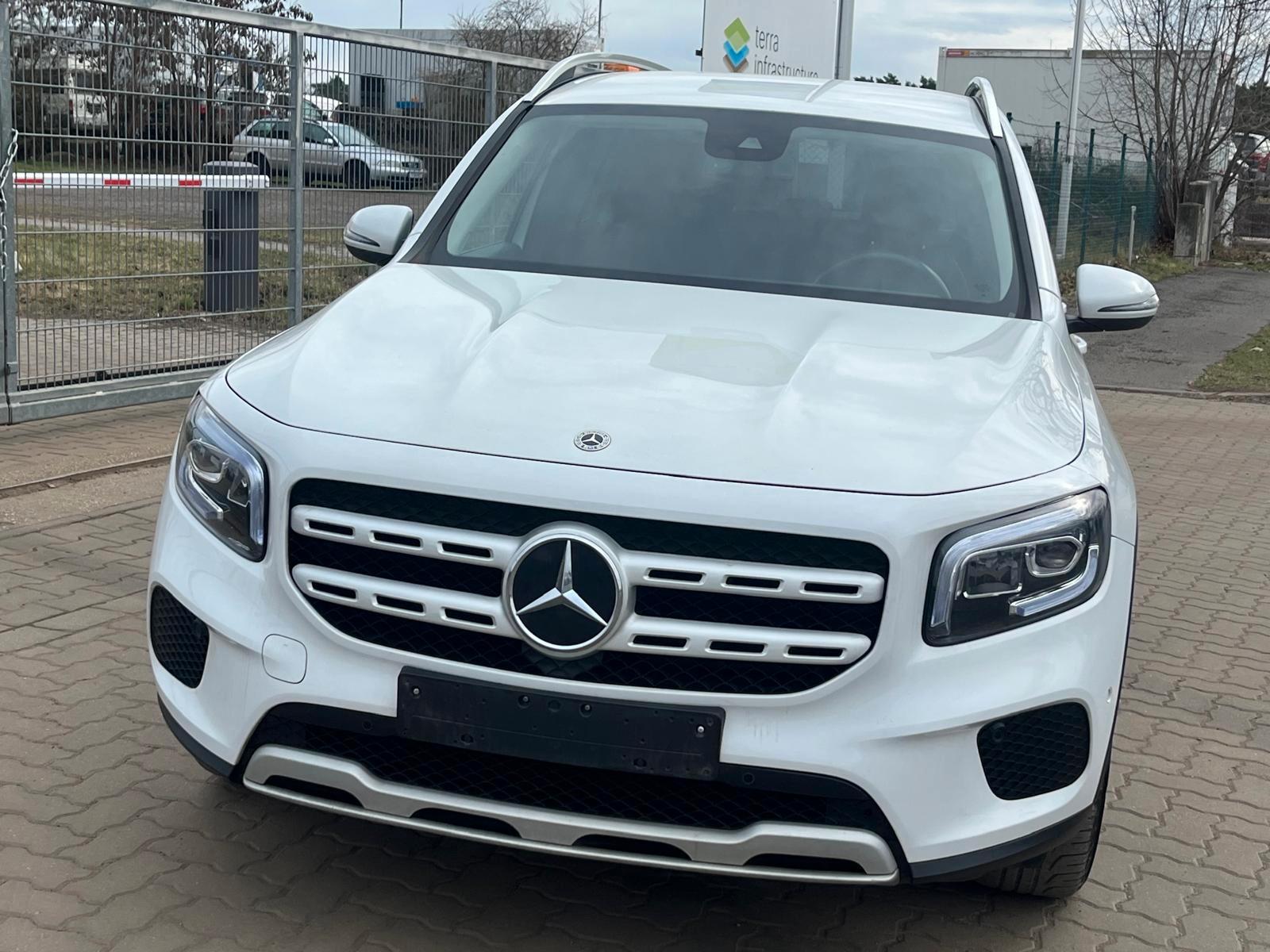 Mercedes-Benz GLB 200d Business Solution-Diesel