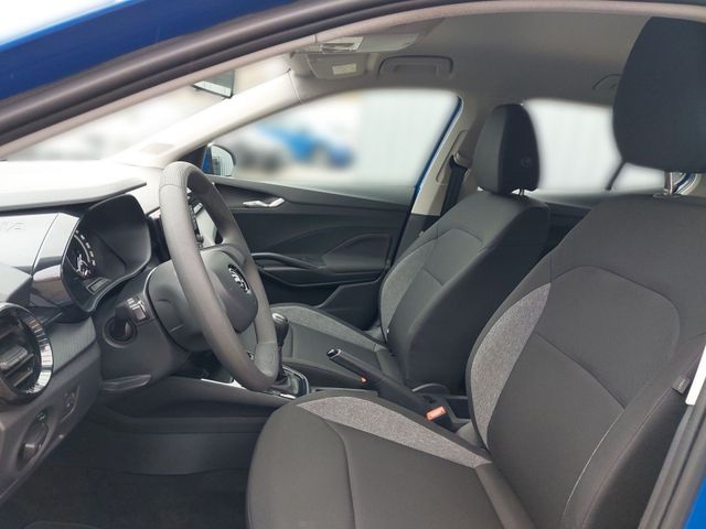 Fabia 1,0TSI Active +KAMERA+LED+ACC+CARECONNECT+